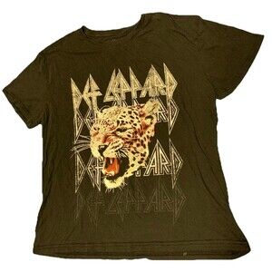 Def Leppard Size Large Black Leppard Graphic Women's T-Shirt Short Sleeve